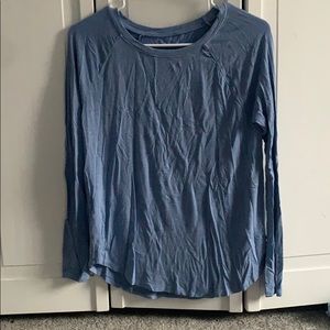American Eagle long sleeve T-shirt.